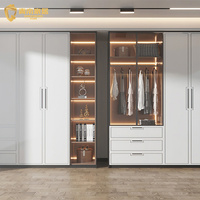 Armoire sur mesure à portes plates, design moderne et minimaliste, haute qualité, armoire de rangement pour chambre à coucher, design multi-compartiments
