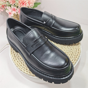 Chaussures de <span class=keywords><strong>Mariage</strong></span> Formelles Noires à Semelle Épaisse Confortables à Enfiler en Cuir Verni Durables pour <span class=keywords><strong>Homme</strong></span> – Mocassins Penny - Product Image 1