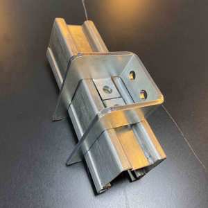 Porte-guide de porte de <span class=keywords><strong>volet</strong></span> <span class=keywords><strong>roulant</strong></span> galvaniser fixateur de guide de rail pièces de porte de <span class=keywords><strong>volet</strong></span> <span class=keywords><strong>roulant</strong></span> - Product Image 3