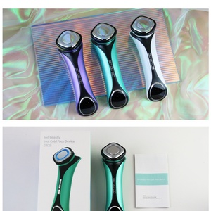 Nouvel appareil de massage facial électrique anti-gonflement, lifting du visage, élimination des rides, compresse chaude et froide, appareil de beauté pour le visage, le cou et plus encore - Product Image 6