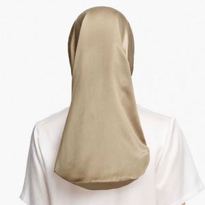Bonnet de nuit long en satin double couche, style créateur, sensation soie, pour femme, avec logo personnalisé, vente en gros - Product Image 3