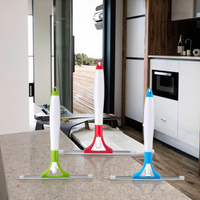 Nettoyeur de vitres à poignée en plastique durable 2-en-1 et nettoyeur de vitres à jet d'eau Outil de raclage pratique pour un nettoyage efficace des vitres