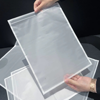 Sacs à fermeture éclair en PE transparent givré, 100 pièces, logo personnalisé imprimé en sérigraphie pour l'emballage de vêtements, refermables, pour t-shirts, chaussettes, sous-vêtements