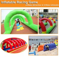Vente en gros PVC Compétition commerciale extérieure Jeu de course gonflable Quatre obstacles Sports d'équipe Piste de course gonflable