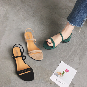 <span class=keywords><strong>Sandalias</strong></span> de tacón <span class=keywords><strong>cuadrado</strong></span> de tacón medio para mujer con hebilla de una palabra de correa fina de estilo coreano para otoño e invierno al por mayor - Product Image 1