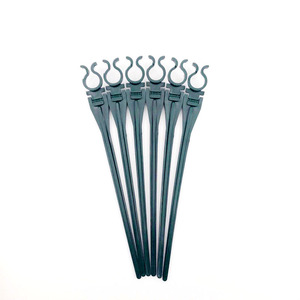 <span class=keywords><strong>Support</strong></span> de jardin de 7,5 pouces pour guirlandes lumineuses C9 C7, crochets de <span class=keywords><strong>gouttière</strong></span> et piquets de sol verts de 7,5 pouces - Product Image 4