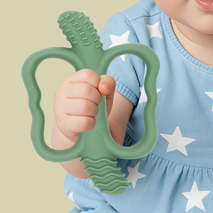 <span class=keywords><strong>Mordedor</strong></span> <span class=keywords><strong>de</strong></span> Silicona <span class=keywords><strong>en</strong></span> <span class=keywords><strong>Forma</strong></span> <span class=keywords><strong>de</strong></span> Plátano con Asa, Hecho <span class=keywords><strong>de</strong></span> Silicona <span class=keywords><strong>de</strong></span> Grado Alimenticio con Superficie Texturizada Masticable - Product Image 3