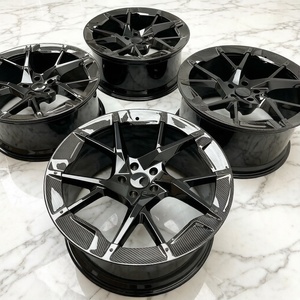 ล้อคาร์บอนไฟเบอร์ FHJ ขนาด 22 23 24 นิ้ว ล้อฟอร์จ 5 ก้าน 5x130 สำหรับ Urus - Product Image 3