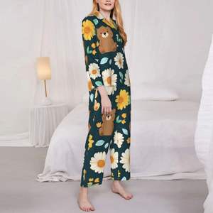 Conjunto de pijama de LICRA de manga larga con imagen personalizada para mujer, logotipo personalizable, cintura elástica transpirable y cierre de cordón para el hogar - Product Image 1