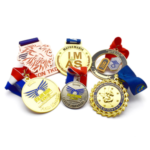 Tazas de China de diseño personalizado, trofeo deportivo, corredor, premios y cintas de fútbol en blanco, barato - Product Image 2