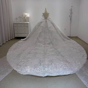 Robe de mariée élégante Lsjj146 en ivoire, style princesse, avec corsage orné de cristaux, appliques en dentelle, grand nœud et longue traîne Jancember - Product Image 3