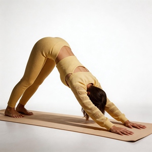 Conjunto de <span class=keywords><strong>Dos</strong></span> Piezas de Punto Personalizado BSCI/WRAP para Mujer, Sudadera Amarillo Mantequilla, Conjunto de Yoga, Ropa Deportiva Dulce y Picante, Sudadera para Gimnasio - Product Image 4