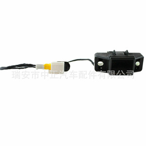สวิตช์ท้ายรถ 8200078950 สำหรับรถยนต์เรโนลต์ สีดำ อะไหล่ทดแทน - Product Image 2