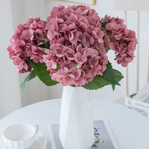 Offre Spéciale Bourgogne Hortensia Fleur Artificielle Haute Qualité Real Touch Hortensia En Soie Blanche En Vrac pour Thanksgiving Graduation - Product Image 1