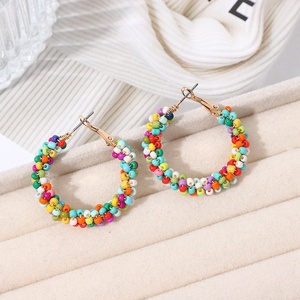 SDELL Novedad: Pendientes de Aro de Alambre con Cristales Estilo Bohemia Chic, con Pequeñas Cuentas de Vidrio en Forma de Arroz, Geométricos y Modernos - Product Image 5