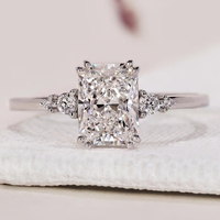 Bague de fiançailles en or massif 10K/14K/18K avec diamant de laboratoire taille radiant 2 carats et grappe latérale à cinq pierres, certifiée IGI, personnalisable CVD/HPHT