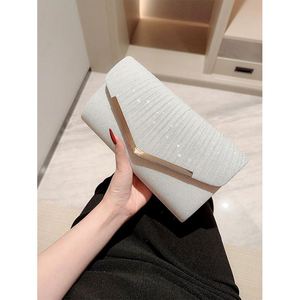 กระเป๋าถือทรงซองจดหมายสำหรับงานปาร์ตี้ งานพรอม งานแต่งงาน - Product Image 1