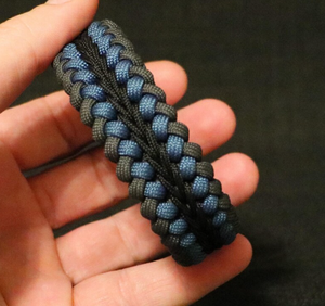 Pulsera de Paracord de Supervivencia de Siete Hilos para Exteriores, Precio de Fábrica, Venta al por Mayor, Cuerda de Paraguas para Camping, Pulseras de Moda para Hombre - Product Image 5