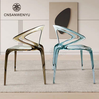 Vente en gros de chaises de restaurant salle à manger d'hôtel chaise de salle à manger de luxe en plastique polycarbonate chaise de salle à manger de mariage moderne en acrylique PC