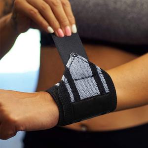 Wholesale 18" Professional <b>Gym</b> Workout <b>Wrist</b> <b>Wraps</b> Fitness Weightlifting Crossfit Powerlifting Cotton Rubber Thumb Loop - Product Image 4