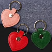 Porte-clés en cuir PU en forme de cœur vierge, gravable avec logo personnalisé, cadeau souvenir Saint-Valentin ou mariage