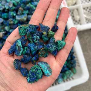 Pietre Grezze Naturali di Piccole Dimensioni all'Ingrosso, Cristalli Curativi, Pietra Grezza di Azurite Blu-Verde in Vendita - Product Image 5