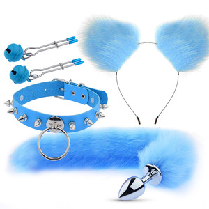 Conjunto de Bondage de 4 Piezas Fox Yamamoto, con Peluche y Aleación de Zinc, Tapones Anales, Pinzas para el Cabello, Pinzas para los Pezones, Collares - Juguetes Sexuales Suaves para Adultos - Product Image 3