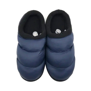 Pantofole per la <span class=keywords><strong>casa</strong></span> per il tempo libero semplici personalizzate <span class=keywords><strong>blu</strong></span> Navy <span class=keywords><strong>da</strong></span> uomo con fodera trapuntata superiore trapuntata - Product Image 4