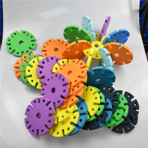 Blocs de construction en EVA extra larges en forme de flocon de neige, épais, doux, jouets éducatifs pour une utilisation en intérieur et en extérieur - Product Image 1