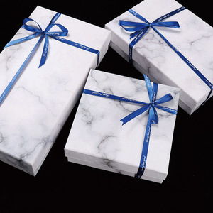 Boîte en papier à motif marbré, boîte cadeau carrée pour les fêtes, plusieurs spécifications, vente en gros de boîtes en papier - Product Image 2