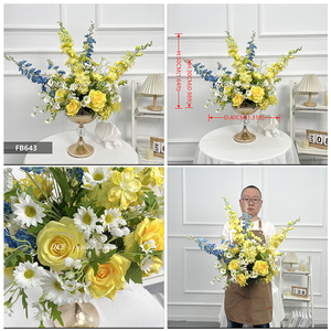 Centrotavola Moderno per Matrimoni ed Eventi, Sfera di Fiori in Seta Bianca Rosa <span class=keywords><strong>Salura</strong></span> e Ciliegio - Product Image 3