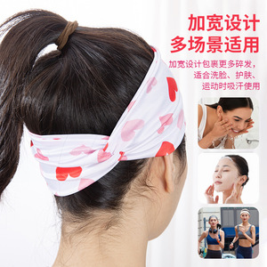 Guangzhou Playboy Valentine's Day Hair Styling <b>Set</b> 8-Piece Pink Smoothing Comb <b>Massage</b> Brush Hair Care Tools - Product Image 5