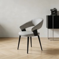 Chaise de salle à manger moderne de style scandinave, luxueuse, écologique, durable et stable, avec finition en similicuir métallique et dossier rembourré pour
