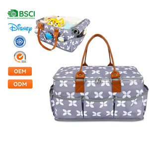 Organisateur de couches personnalisé avec couvercle et matelas à langer, grand panier de rangement pour couches et articles de puériculture - Product Image 1