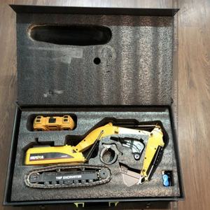 รถขุด HUINA 1580 RC ของแท้ ขนาด 1:14 ความถี่ 2.4Ghz รถบังคับวิทยุโลหะ ใช้งานได้ 45 นาที 23CH สำหรับเด็กเล่นได้ทั้งในบ้านและนอกบ้าน - Product Image 5