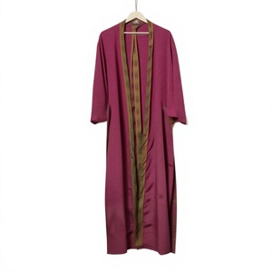 Kimono Japonais Vintage Élégant et Raffiné en Soie Patchwork pour Femme – Robe de Nuit de Luxe et Robe de Plage pour Fêtes – Saison Printemps-Été - Product Image 1