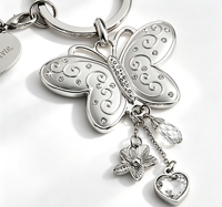 Porte-clés personnalisé en alliage de zinc avec strass, papillon, impression UV, breloque cœur gravable, pendentif de sac tendance pour femmes