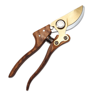 Lu Ban's Work Bypass Pruning Shears Gold Plated Stainless Steel Blades Wooden Handle Garden Horticulture Tool - Product Image 3