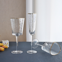 Verres à vin et à champagne en cristal texturé martelé vintage avec bordure dorée pour la décoration de table de mariage et de banquet