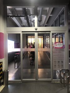 Современная алюминиевая рама, стеклянная дверь супермаркета, автоматическая раздвижная конструкция для дома, наружного внутреннего дворика, наружного зала - Product Image 4