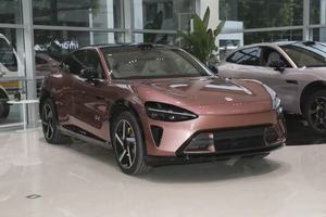 Offerta Speciale: Xiaomi YU7 Long Range GT Pro Max, SUV Elettrico Usato di Tipo Sportivo, Basso Chilometraggio, Alte Prestazioni, Lussuoso - Product Image 6