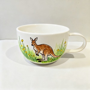 Taza de canguro de porcelana de cerámica personalizada | Taza de café pintada a mano única - Product Image 3