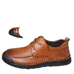 Chaussures décontractées pour hommes en cuir perforé, bout rond, à enfiler, semelle plate en caoutchouc, toutes saisons, style marche - Product Image 1