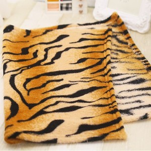 Pet Tiger Print Blanket Warm Flannel Soft For Dogs <b>Cats</b> Autumn Winter Bed <b>Mat</b> Cozy Pet Bedding - Product Image 4
