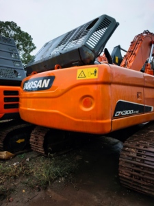 รถขุดตีนตะขาบ Doosan DX340LCA มือสอง นำเข้าจากเกาหลีแท้ รถขุด Doosan DX300LC-9 DX340 DX225 มือสองสำหรับขาย - Product Image 4