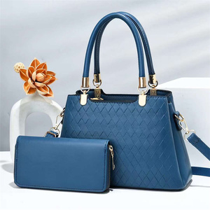 2022 <span class=keywords><strong>tendance</strong></span> en gros luxe dames parti <span class=keywords><strong>sac</strong></span> <span class=keywords><strong>à</strong></span> bandoulière ensemble grande capacité <span class=keywords><strong>pas</strong></span> <span class=keywords><strong>cher</strong></span> sacs <span class=keywords><strong>à</strong></span> <span class=keywords><strong>main</strong></span> de haute qualité - Product Image 3