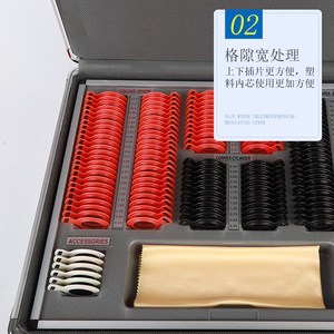 Étui à lentilles d'optométrie en plastique Sl158 avec anneaux rétractables pour test d'acuité visuelle, diamètre de 26 mm, rouge et noir - Product Image 2