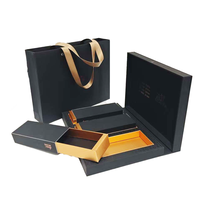 Boîte en papier rigide personnalisée, noire mate, de luxe, magnétique, écologique, recyclable, portable, avec logo en feuille estampée, pour emballage cadeau, avec poignée