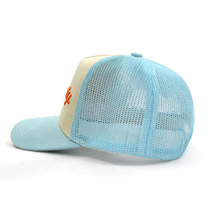 Gorras Trucker Personalizadas de Alta Calidad, Gorra Snapback de 6 Paneles con Parche de Cuero, Gorra Trucker de Malla Lisa para Hombre - Product Image 5