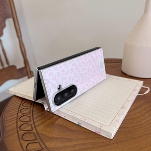 Étui de téléphone pliable personnalisé pour Samsung Z Fold <span class=keywords><strong>8</strong></span> 7 6, coque arrière en verre trempé, design dessin animé, coque antichoc Ice Touch - Product Image 3